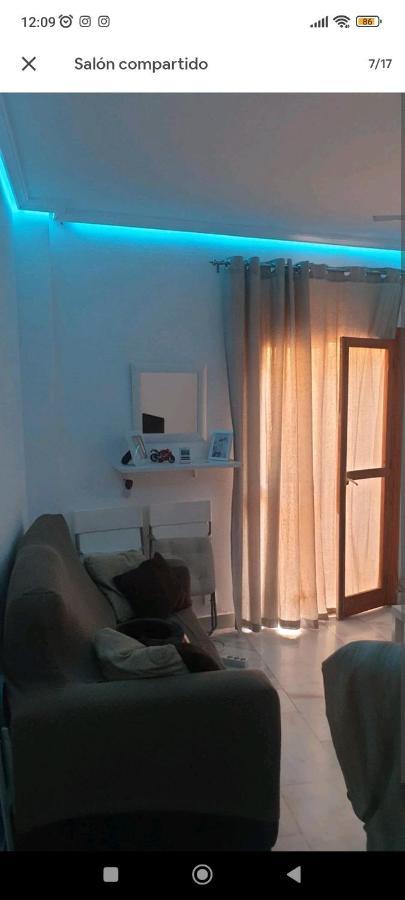 Habitacion Privada, Apartamento Centro Malaga Cerca De La Playa Ngoại thất bức ảnh