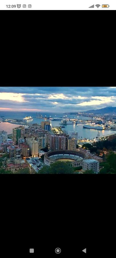 Habitacion Privada, Apartamento Centro Malaga Cerca De La Playa Ngoại thất bức ảnh